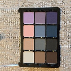 VISEART Eyeshadow Palette  - 2 MATTES